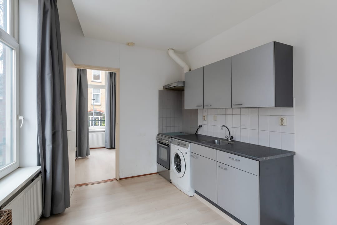 Foto 8 van C.P.Tielestraat 15-B