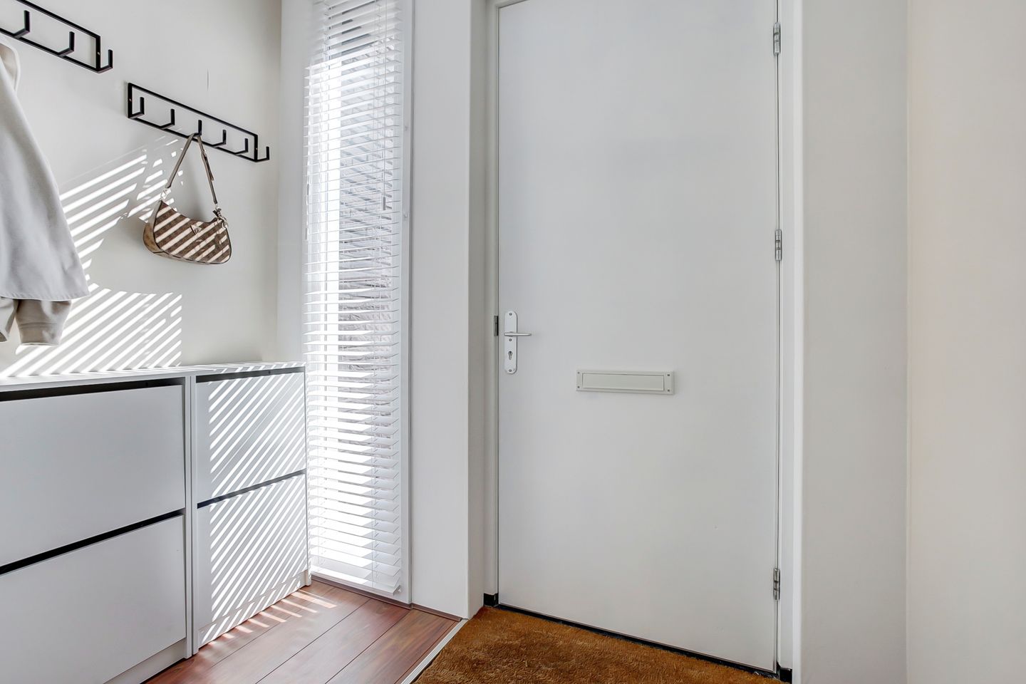 Foto 5 van Grootzeil 83