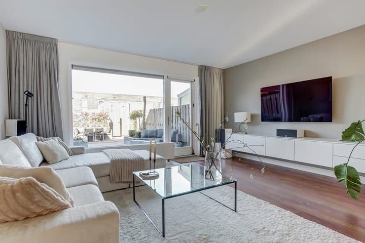 Foto 4 van Grootzeil 83