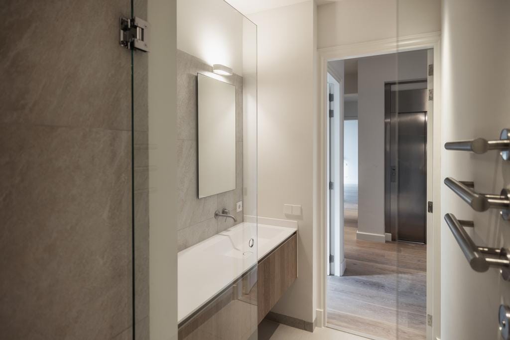 Photo 32 of Johannes Verhulststraat 159-B