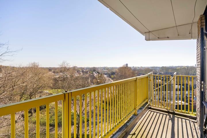 Foto 2 van Dokter van Stratenweg 301