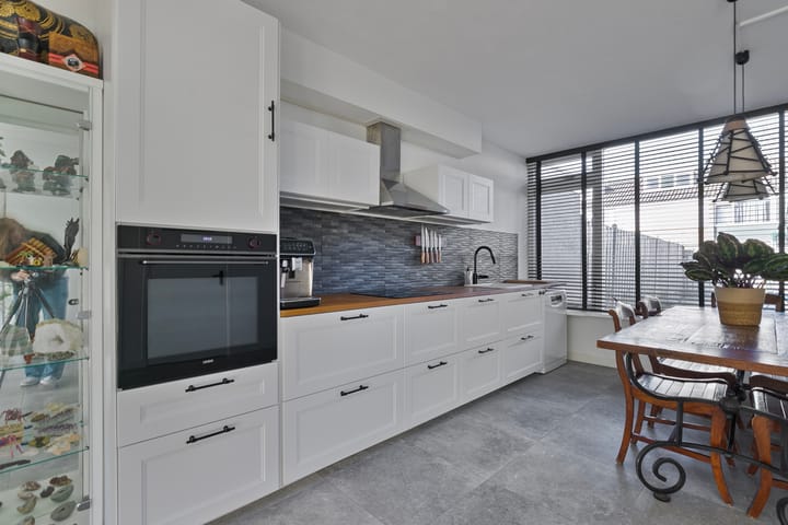 Foto 11 van Paulus Potterstraat 9