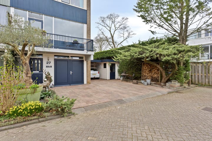 Foto 2 van Berliozplein 27