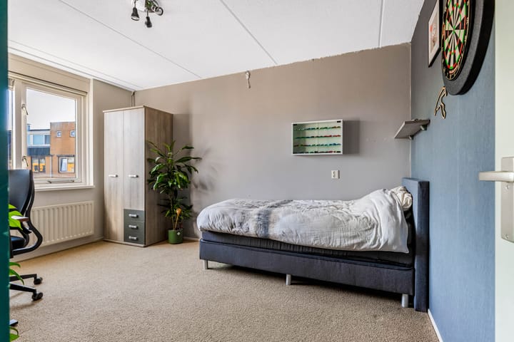 Photo 27 of Passaat 45