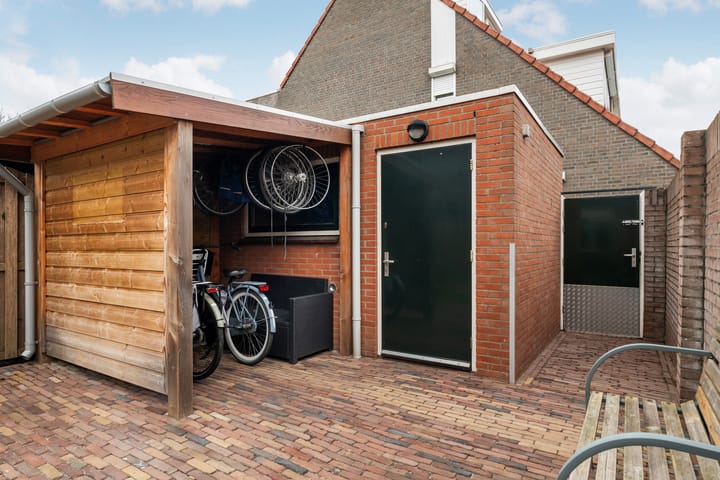 Foto 31 van Hercules 68