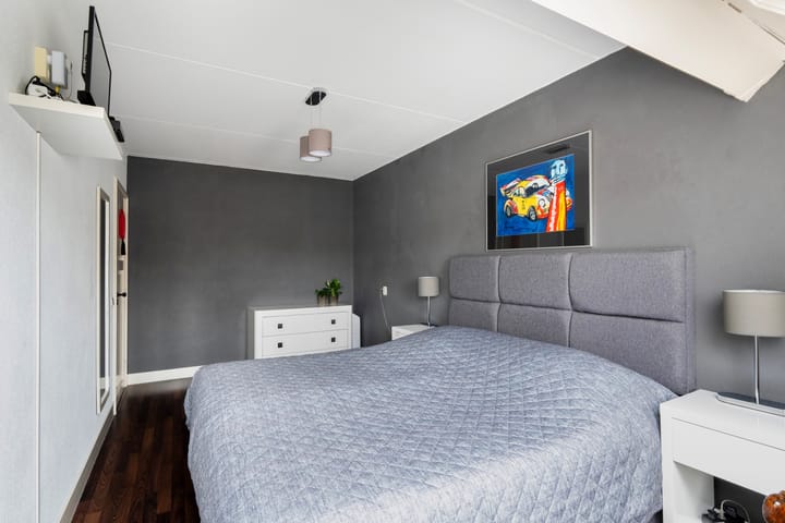 Foto 36 van Hercules 68