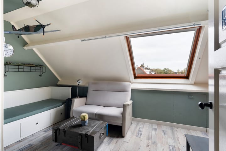 Foto 42 van Hercules 68