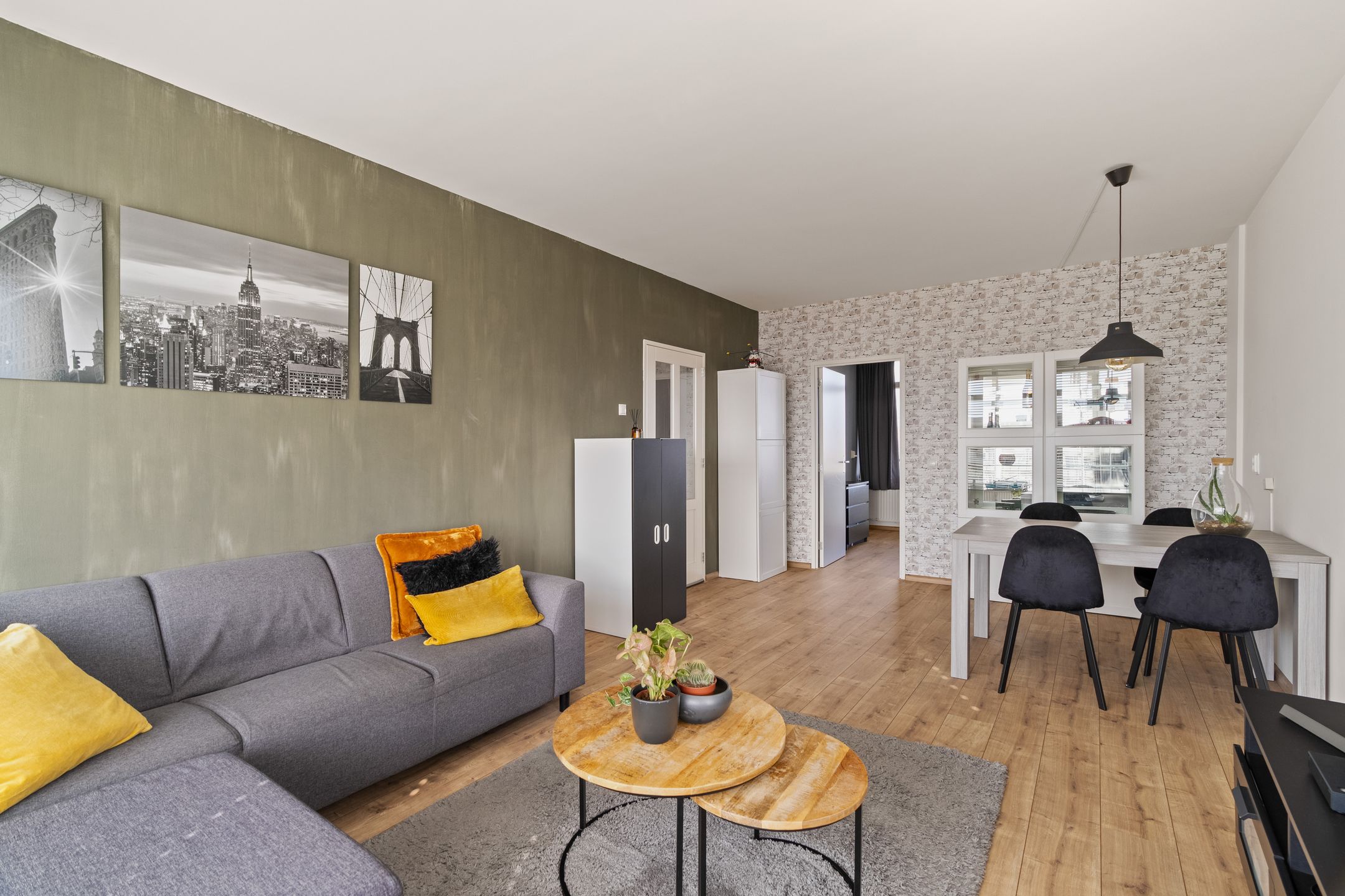 Photo 9 of Middenwetering 301