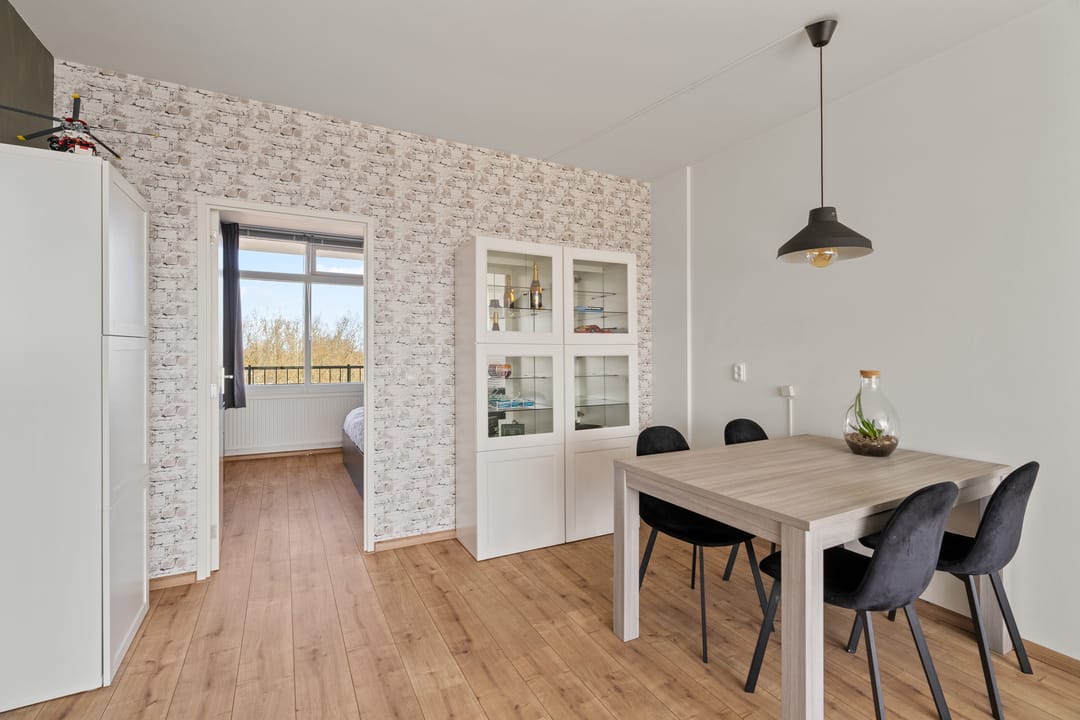 Photo 13 of Middenwetering 301