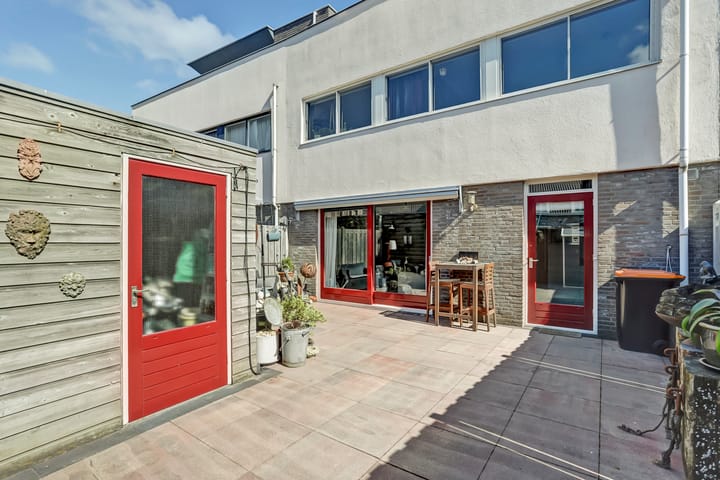 Photo 6 of Brouwerstraat 57-A