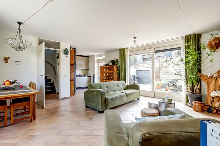 Photo 10 of Brouwerstraat 57-A