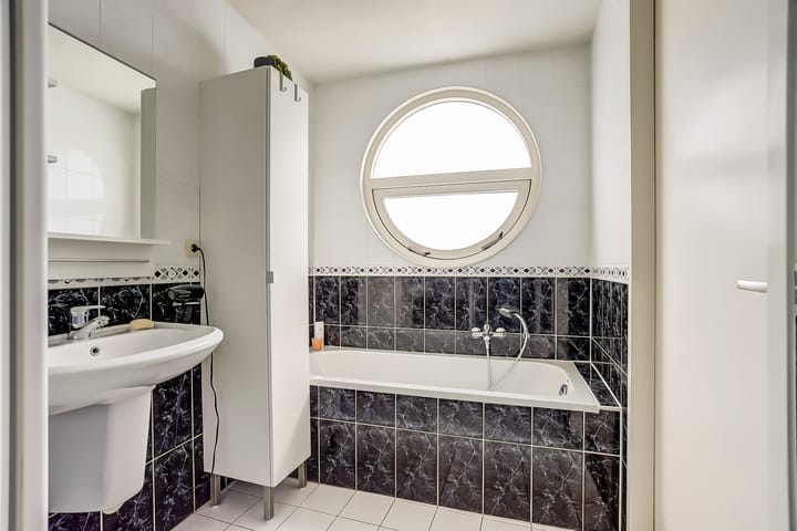 Photo 24 of Brouwerstraat 57-A