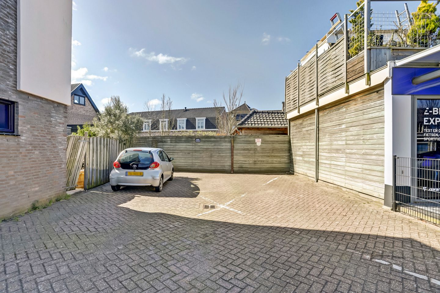 Photo 35 of Brouwerstraat 57-A