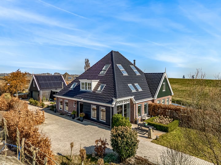 Foto 2 van Zuiderdijk 36