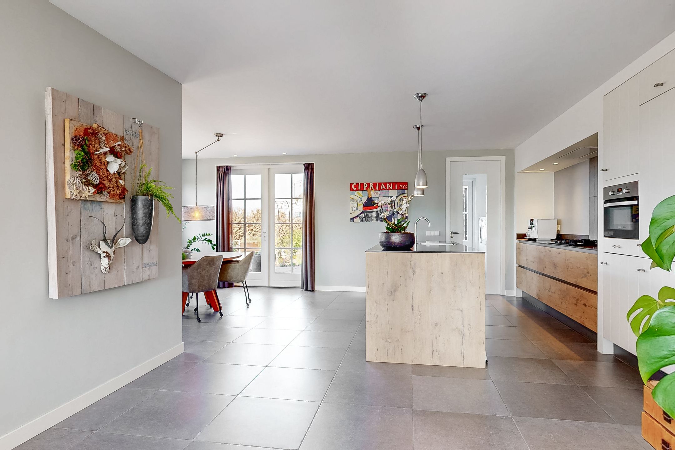 Foto 9 van Zuiderdijk 36