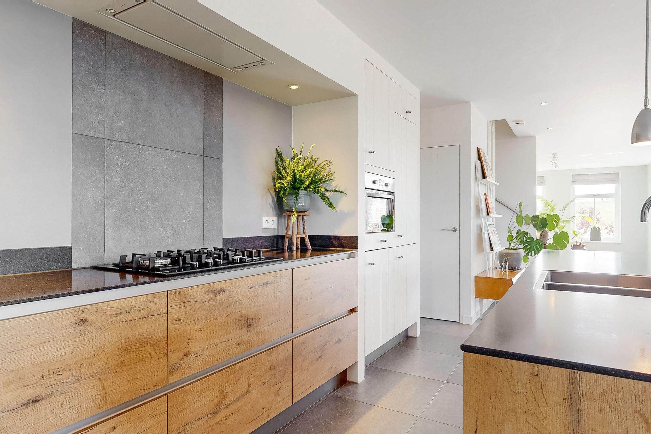 Foto 12 van Zuiderdijk 36