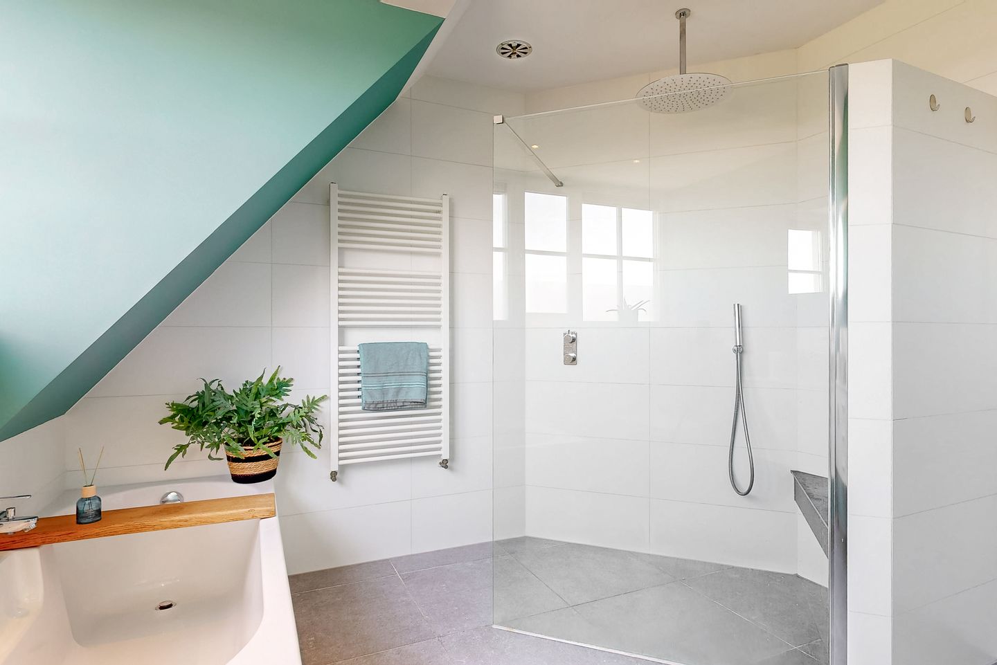 Foto 29 van Zuiderdijk 36