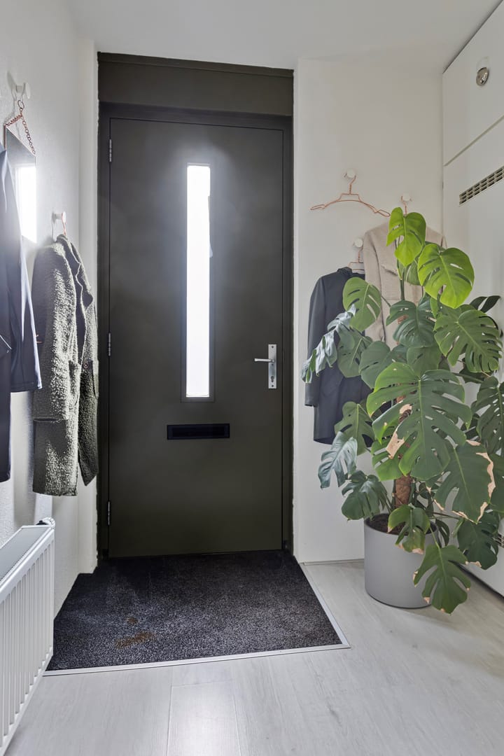 Foto 8 van Mangaan 17