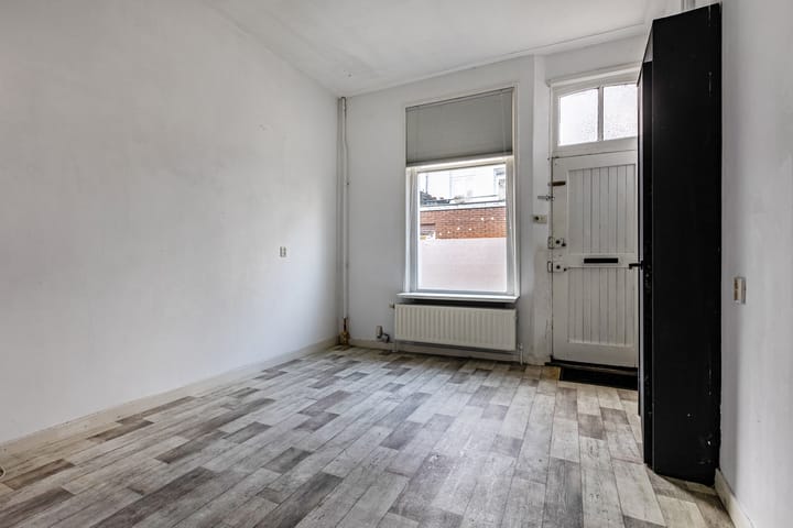 Photo 6 of Eerste Walstraat 26