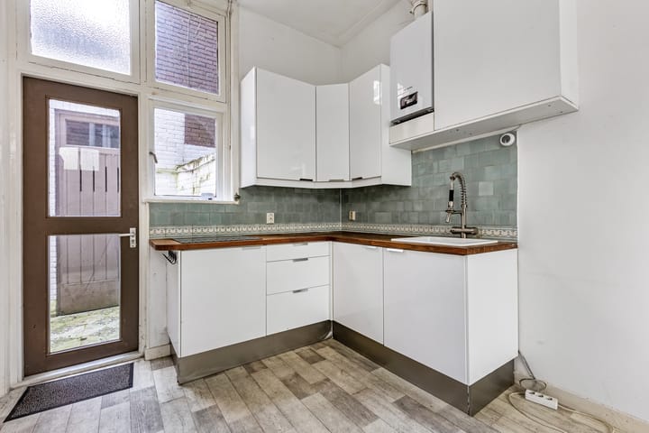 Photo 9 of Eerste Walstraat 26