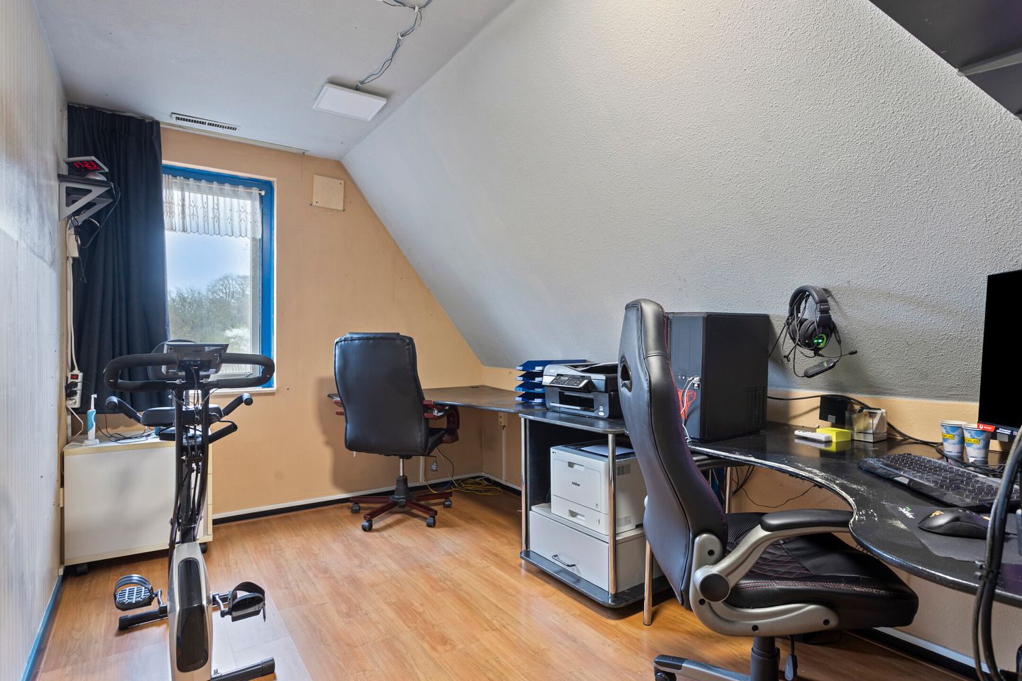 Photo 19 of Waalbandijk 24