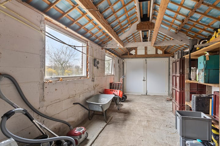 Foto 38 van Waalbandijk 24