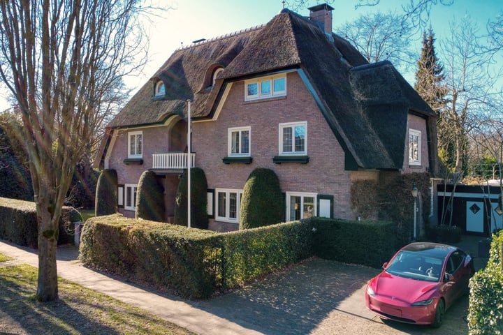 Hobbemalaan 2