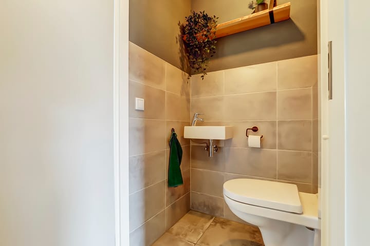 Foto 15 van Giorgio Vasaristraat 7