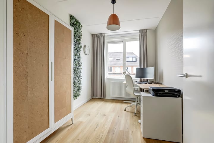 Foto 20 van Giorgio Vasaristraat 7