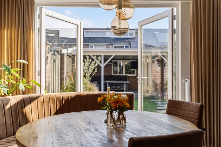 Foto 13 van Saturnusstraat 18