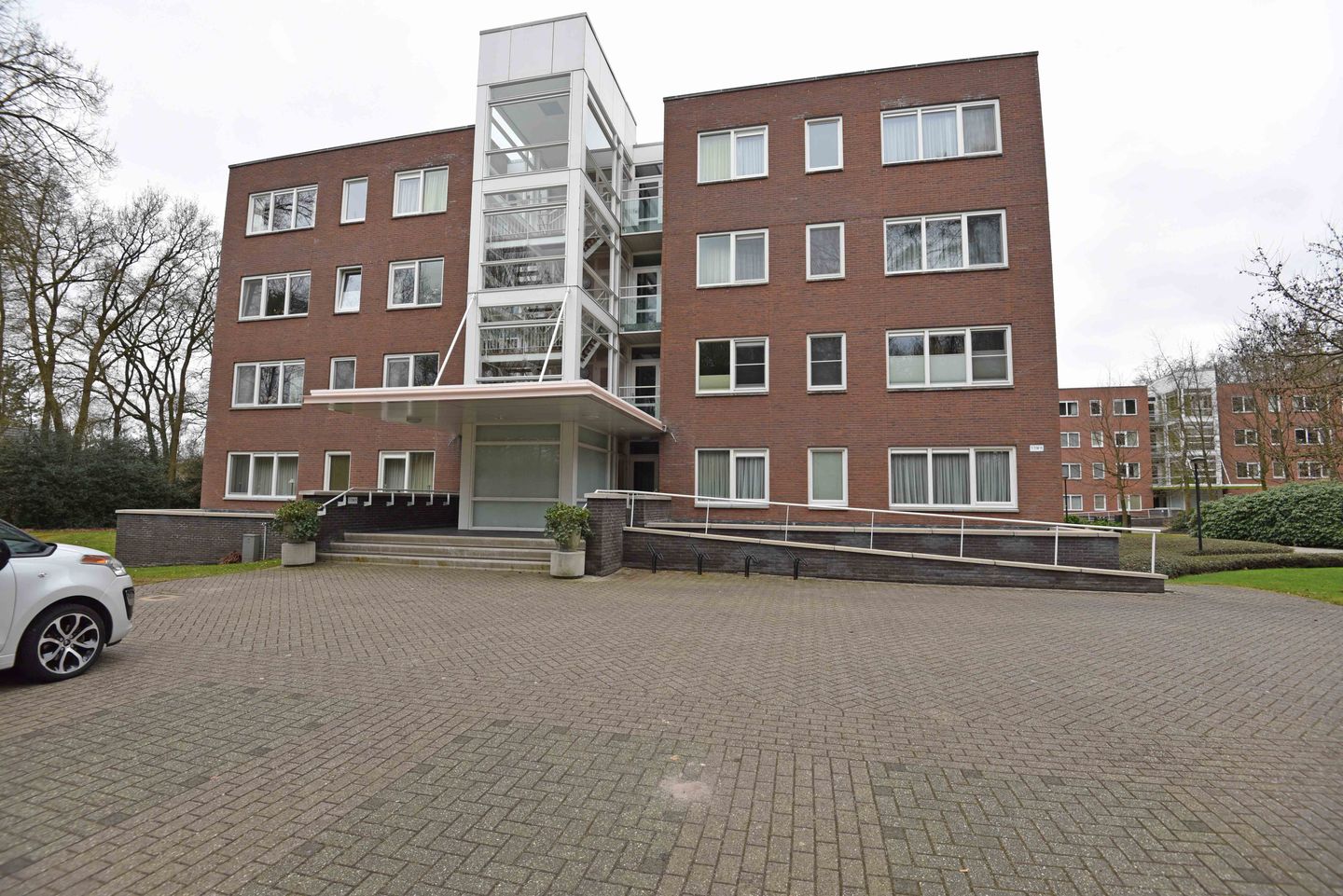 Foto 4 van Burgemeester Weertslaan 8