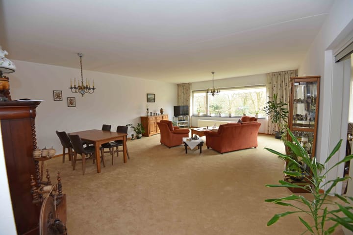 Foto 10 van Burgemeester Weertslaan 8