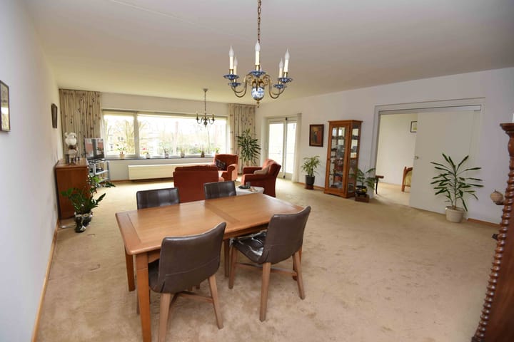 Foto 11 van Burgemeester Weertslaan 8