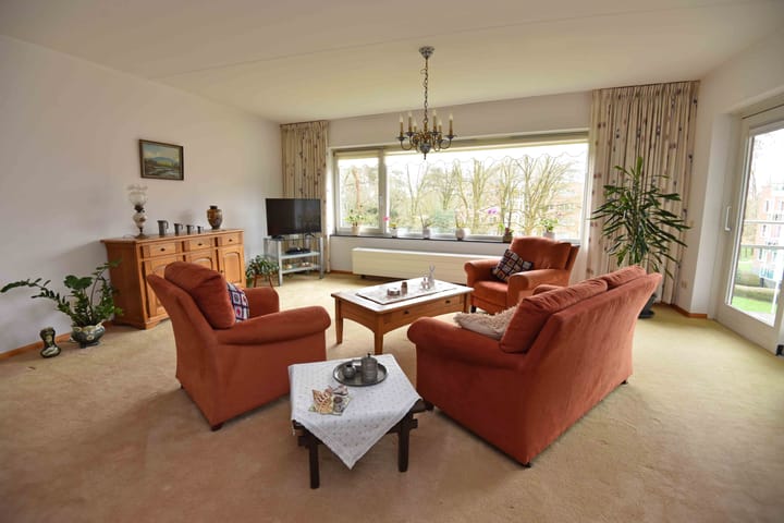 Foto 13 van Burgemeester Weertslaan 8