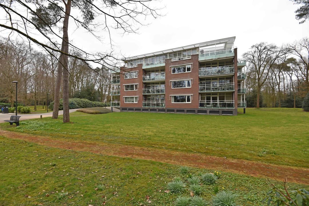 Foto 32 van Burgemeester Weertslaan 8