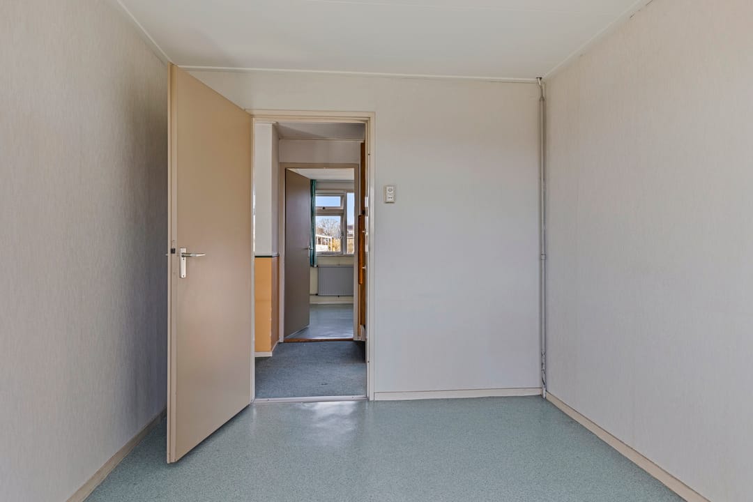 Photo 22 of Tubantenstraat 1