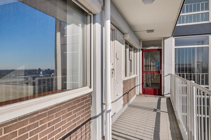 Photo 24 of Louis Raemaekersstraat 141