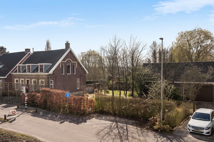 Photo 3 of Gebroken Meeldijk 3