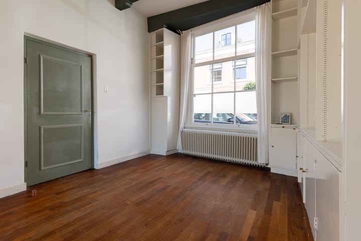 Photo 22 of Kloosterstraat 6