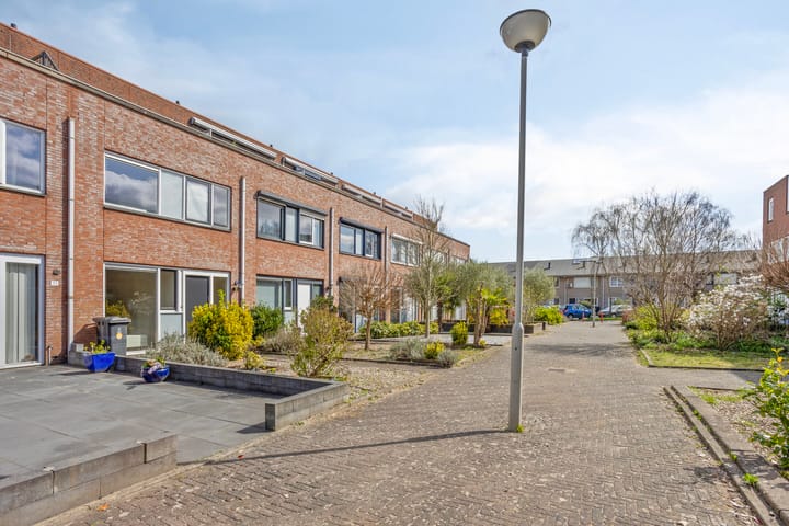 Photo 41 of George Orwellhof 17