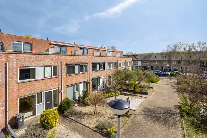 Photo 42 of George Orwellhof 17