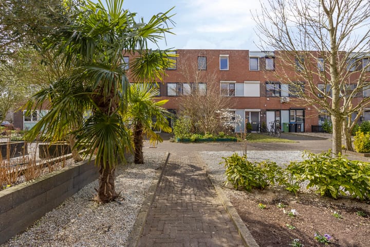 Photo 47 of George Orwellhof 17