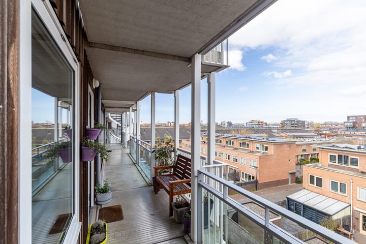 Foto 24 van Laan van Wateringse Veld 1452