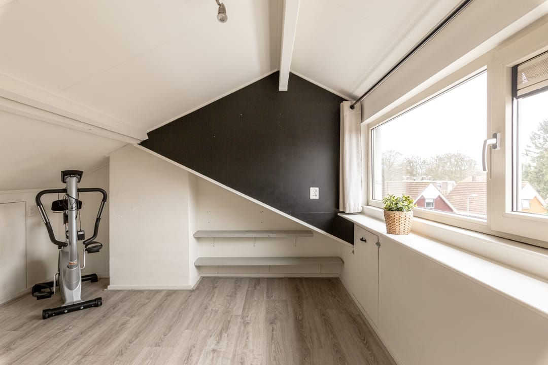 Foto 22 van Middenlaan 5