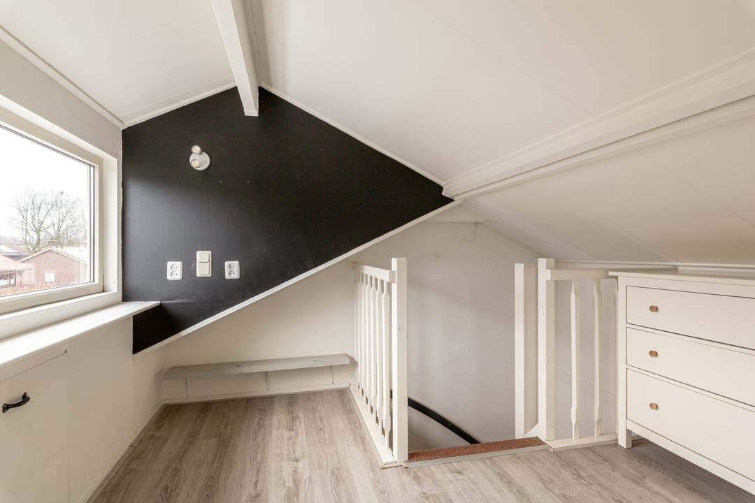 Foto 23 van Middenlaan 5