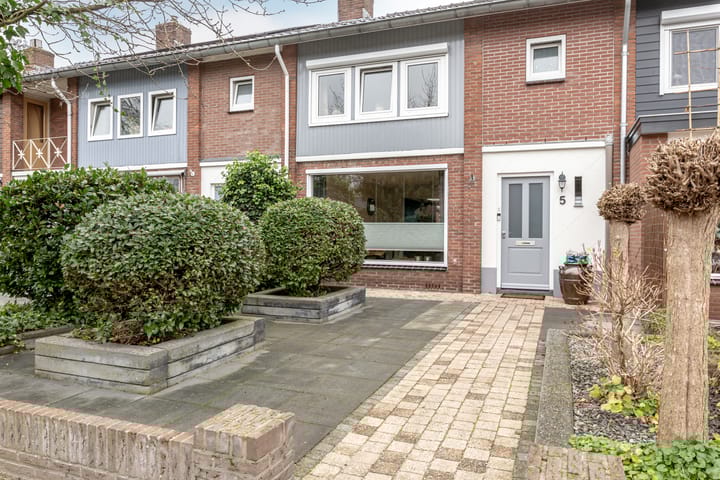 Foto 29 van Middenlaan 5