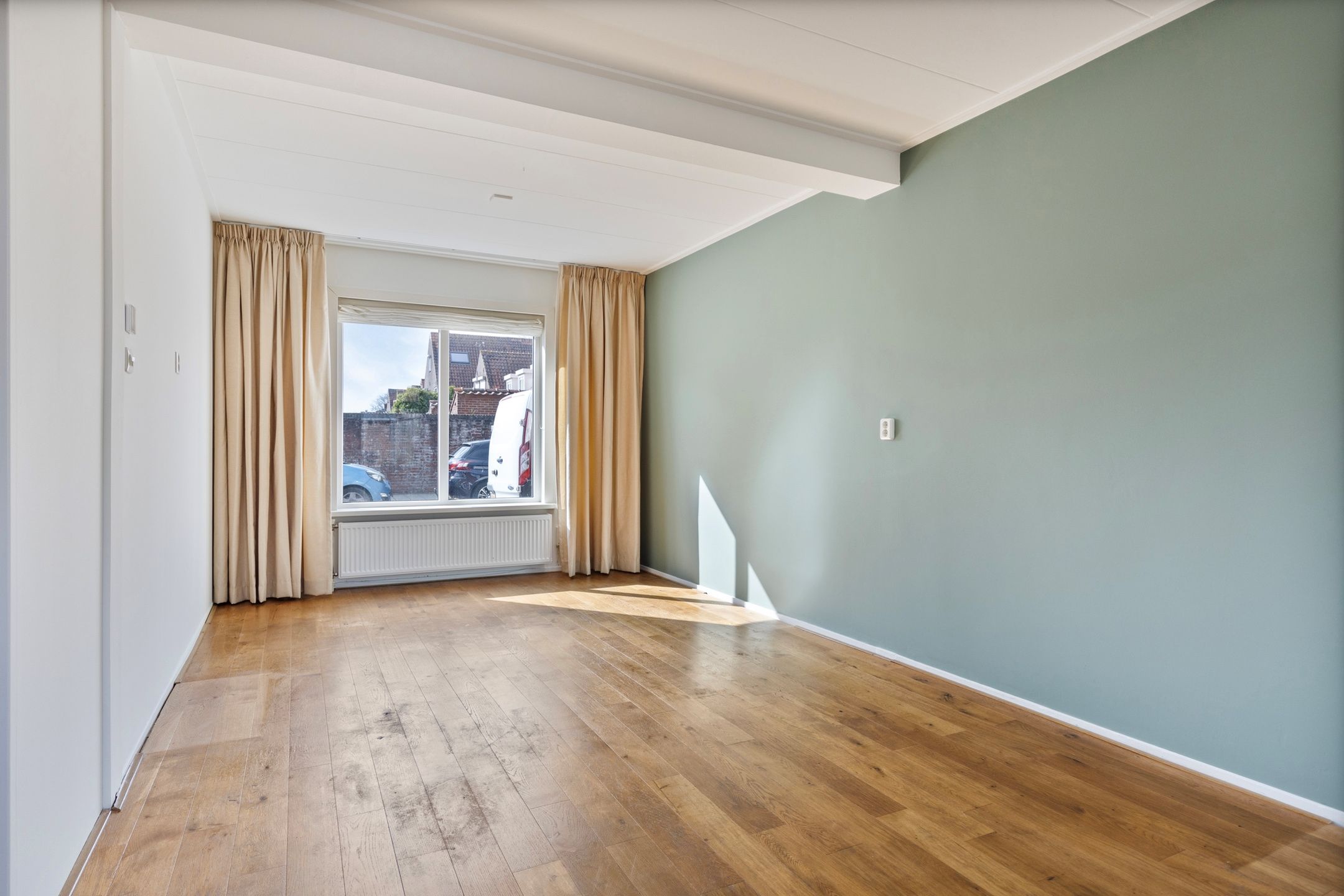 Photo 9 of Burg. Langebeekestraat 32