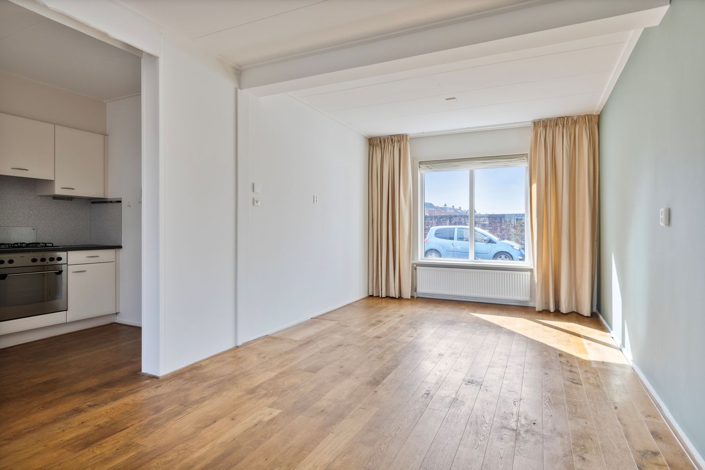 Photo 10 of Burg. Langebeekestraat 32