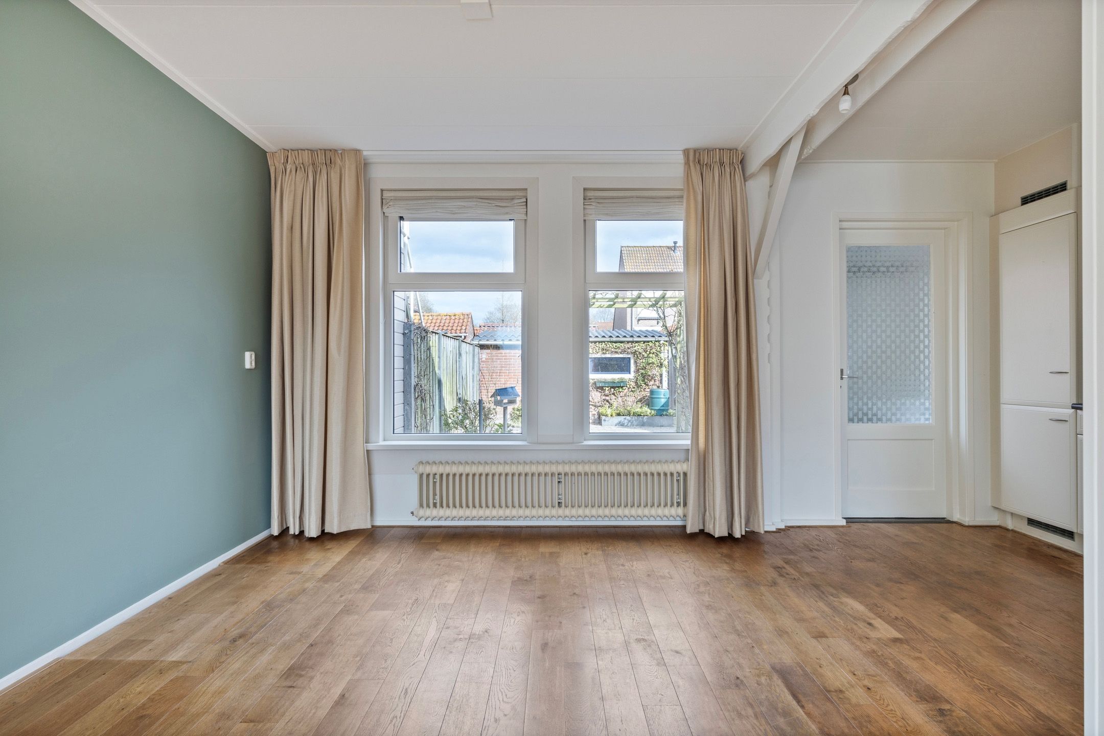 Photo 12 of Burg. Langebeekestraat 32