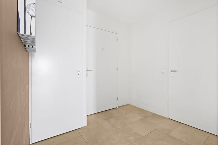 Photo 9 of Emmasingel 31-277